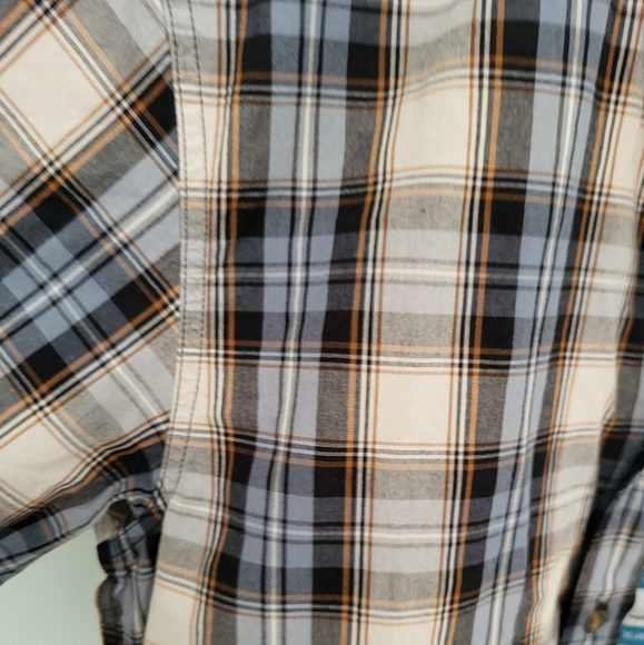 Carhartt Men Essential Button Down Relaxed Fit Short Sleeve Plaid Shirt  Medium - Picture 4 of 8